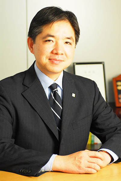 東京飛火野ロータリークラブ 2025-26年度 会長　小髙　俊明